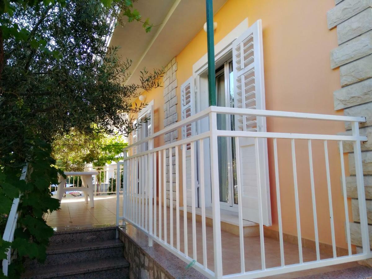 Apartman Antulov 斯里马 外观 照片